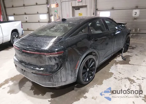 2025 Toyota Crown Xle/Limited/Night Shade из США, поврежденный, VIN JTDAAAAF1S3034499